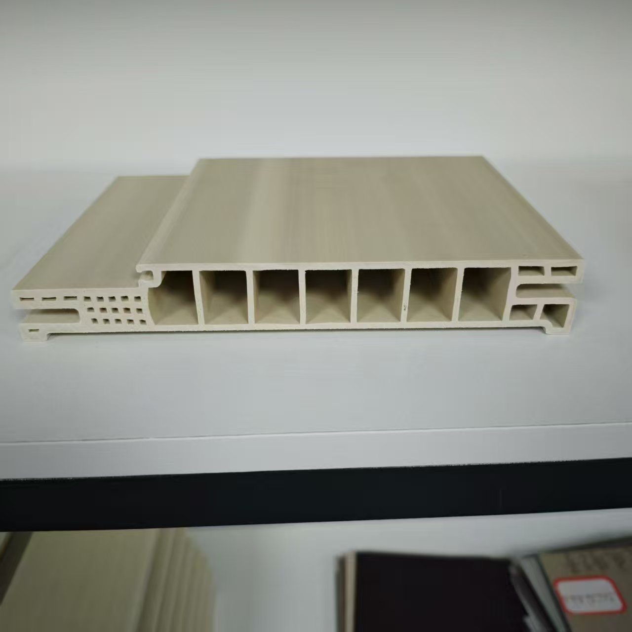 Moldura de porta WPC tipo A de 100/140/180/220 mm para painel de 40 mm/45 mm